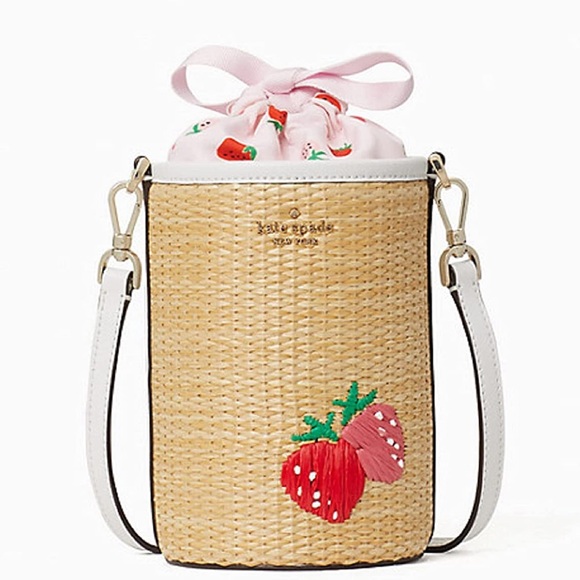 kate spade Handbags - 🎉HP🎉NWT Kate Spade Strawberry cylinder